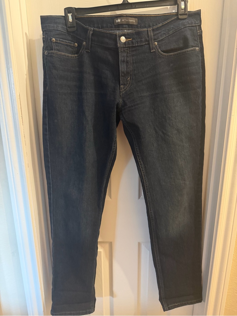 Levi's Women's Straight Leg Jeans in Dark Indigo Blue